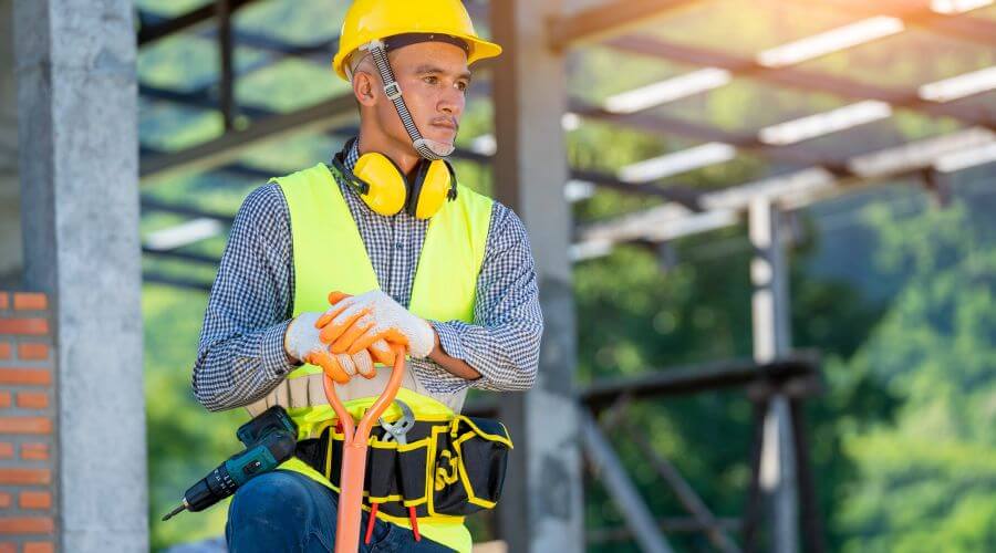 Professional gutter cleaning in Kincheloe, MI